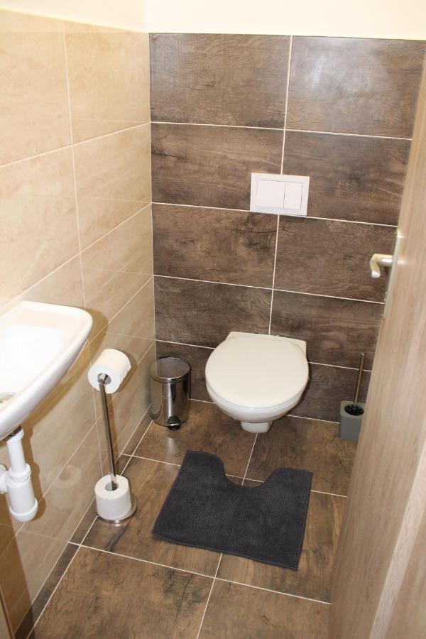 Apartment Anno Dunaszerdahely Kültér fotó